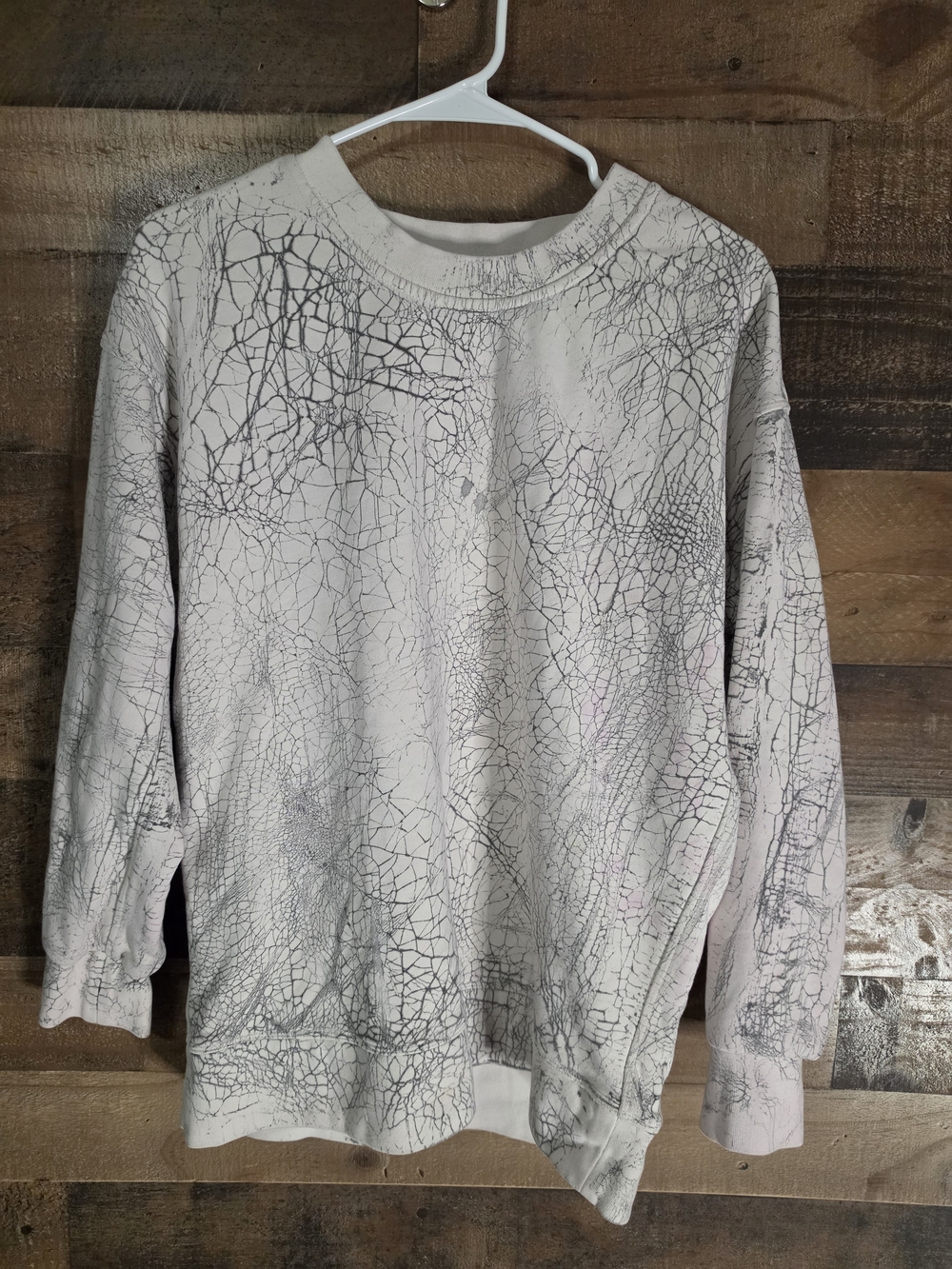 lululemon athletica Women's Crewneck Sweater in White with Black Crackle Print